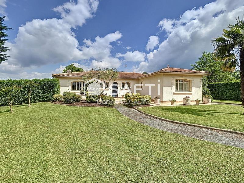 Maison - 174 m² - 7 pièces