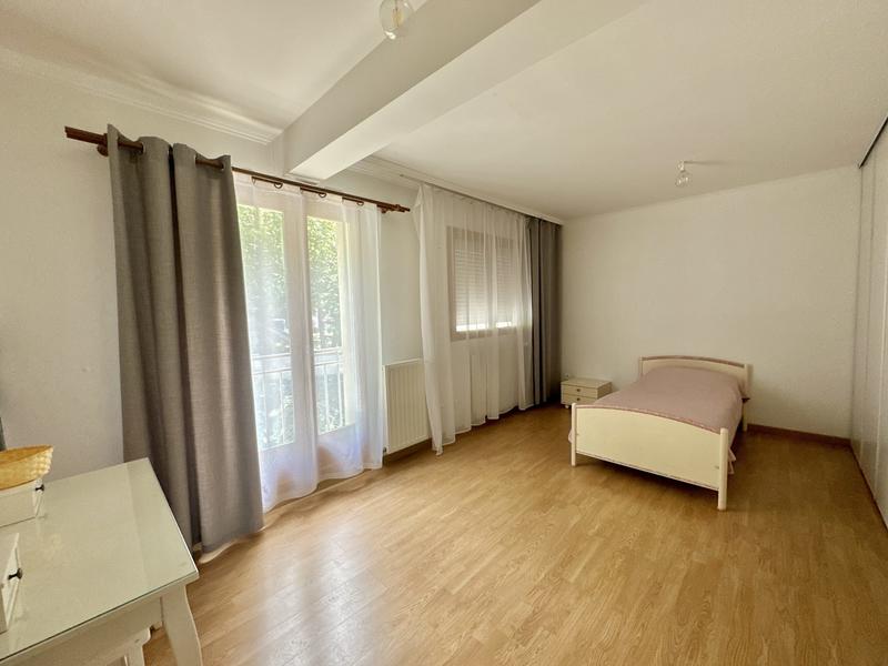 Maison contemporaine - 141 m² - 6 pièces