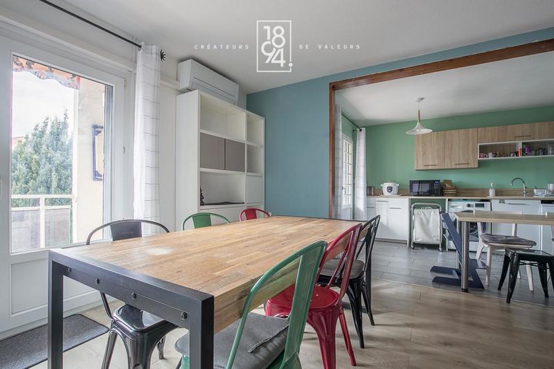 Appartement - 89 m² - 5 pièces