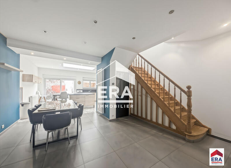 Maison - 110 m² - 4 pièces