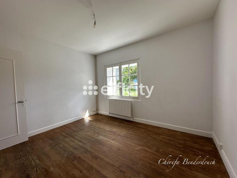 Maison en pierre - 147 m² - 8 pièces