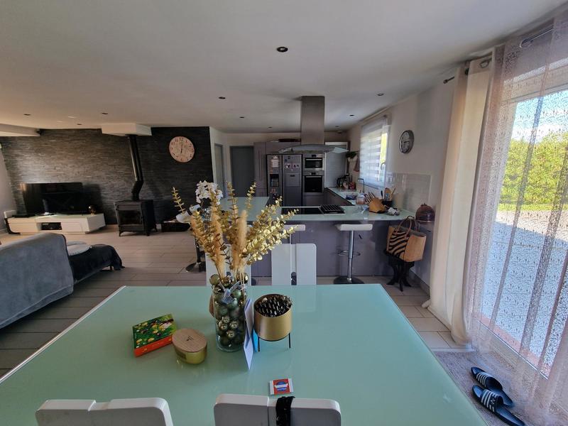 Maison - 125 m² - 5 pièces