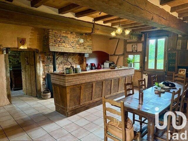 Maison - 236 m² - 5 pièces