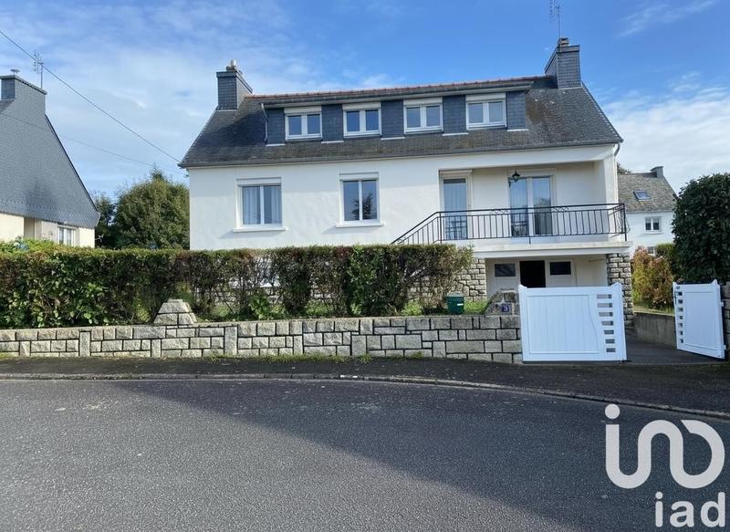 Maison - 102 m² - 6 pièces