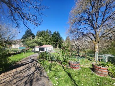 Maison - 217 m² - 12 pièces