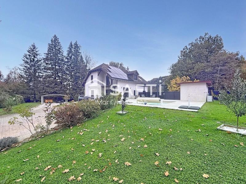 Maison - 140 m² - 5 pièces