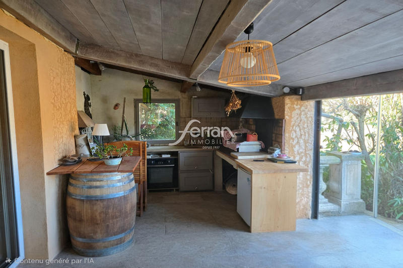 Maison - 170 m² - 5 pièces