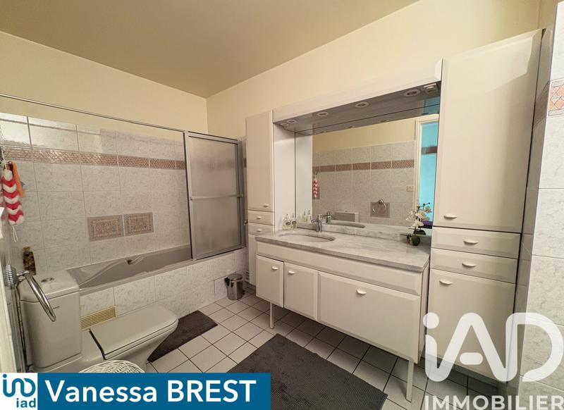 Appartement - 84 m² - 4 pièces