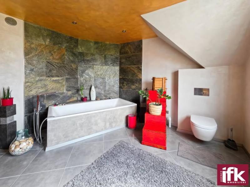 Propriété - 370 m² - 10 pièces