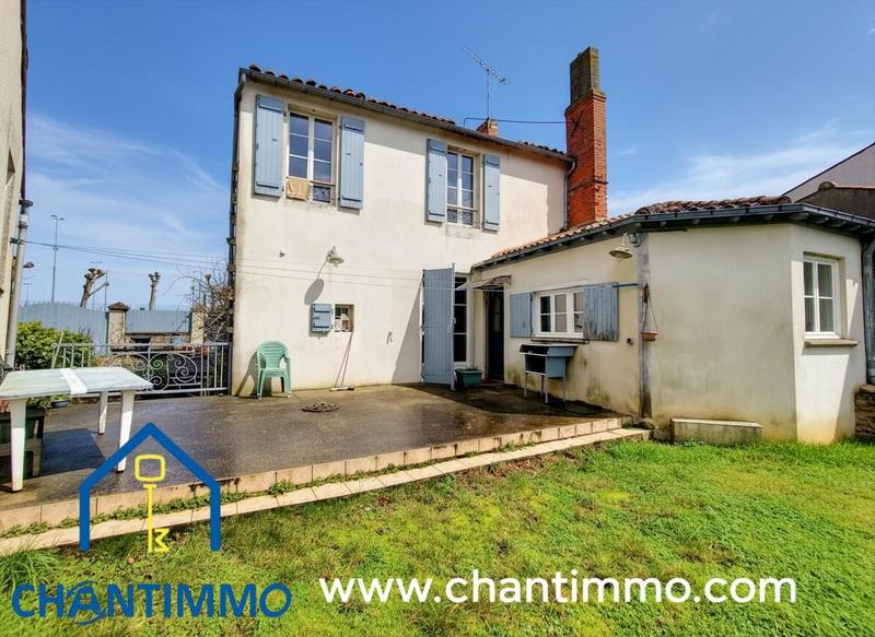 Maison ancienne - 181 m² - 6 pièces