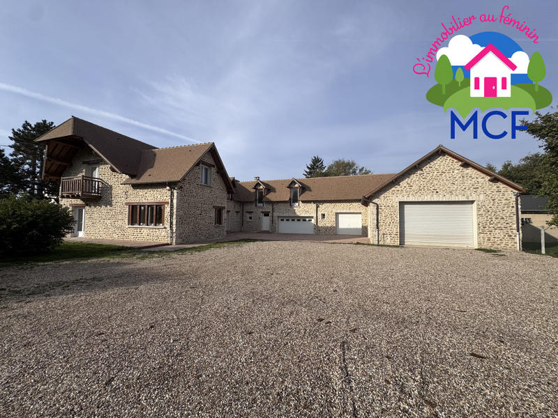 Maison ancienne - 264 m² - 6 pièces