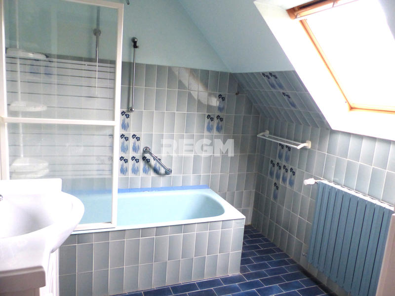 Maison - 110 m² - 6 pièces