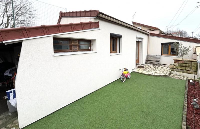 Maison - 60 m² - 4 pièces