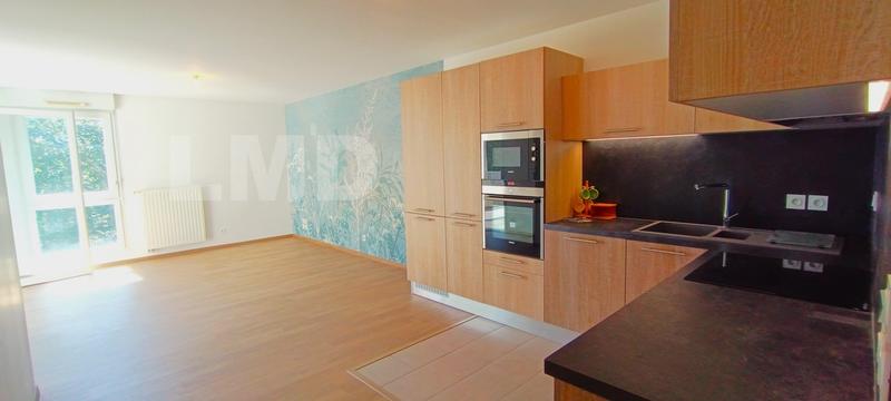 Appartement - 75 m² - 4 pièces