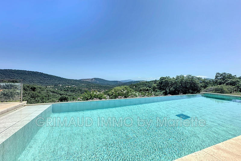 Villa - 185 m² - 6 pièces