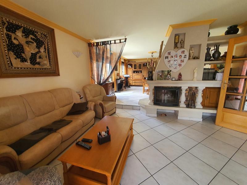 Maison - 258 m² - 6 pièces