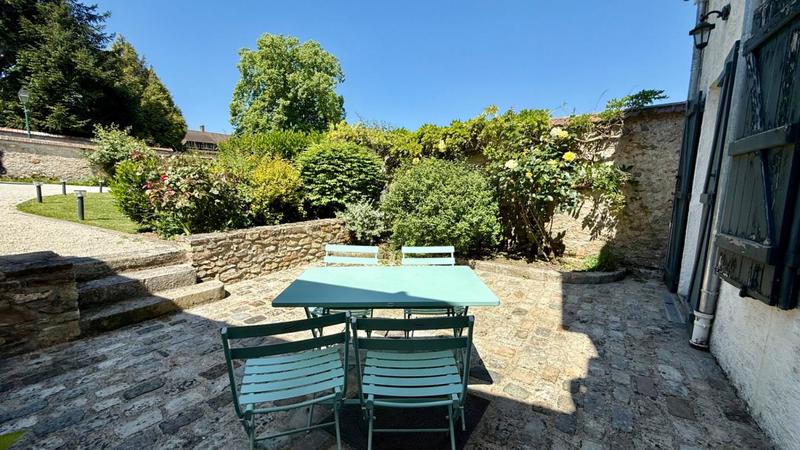 Maison - 190 m² - 10 pièces