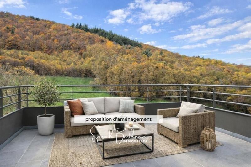 Appartement - 100 m² - 4 pièces