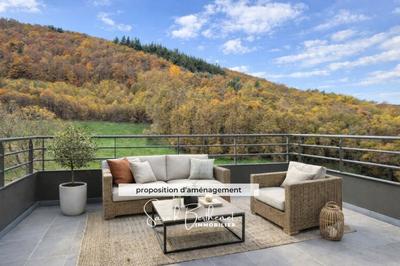 Appartement - 100 m² - 4 pièces