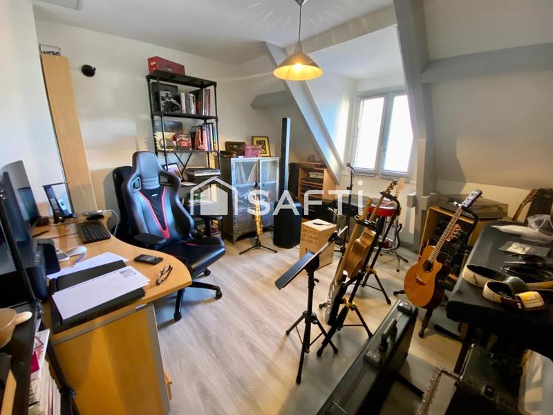 Maison - 123 m² - 7 pièces