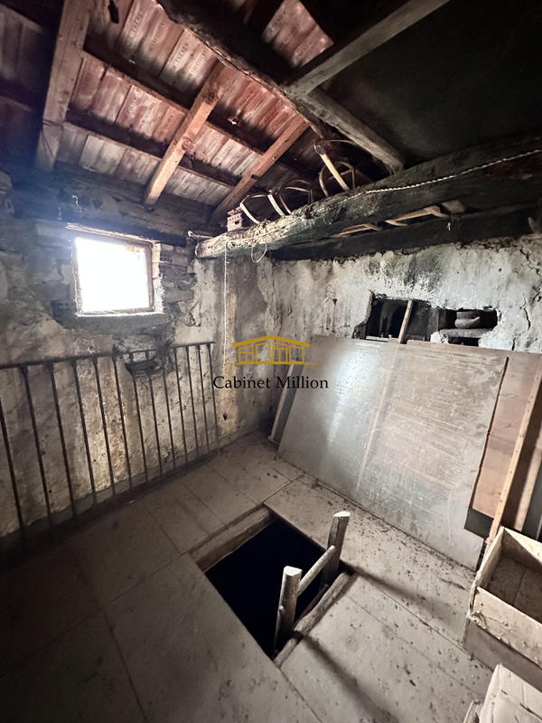 Maison ancienne - 142 m² - 6 pièces