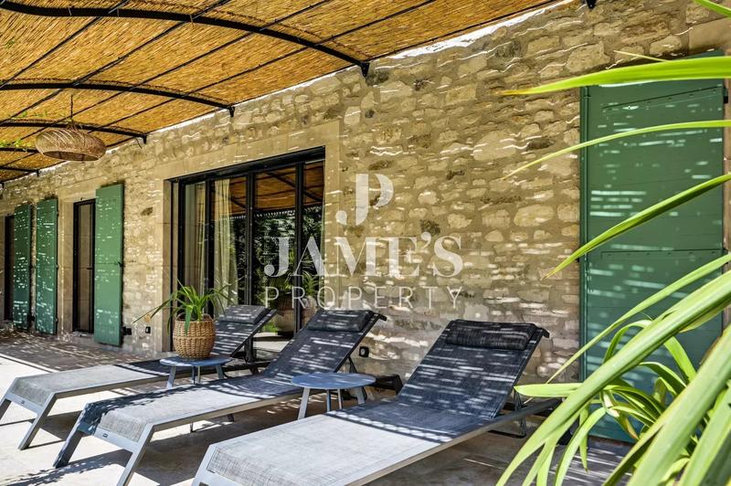 Maison - 200 m² - 6 pièces