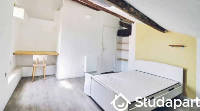 Chambre - 14 m² - 1 pièce