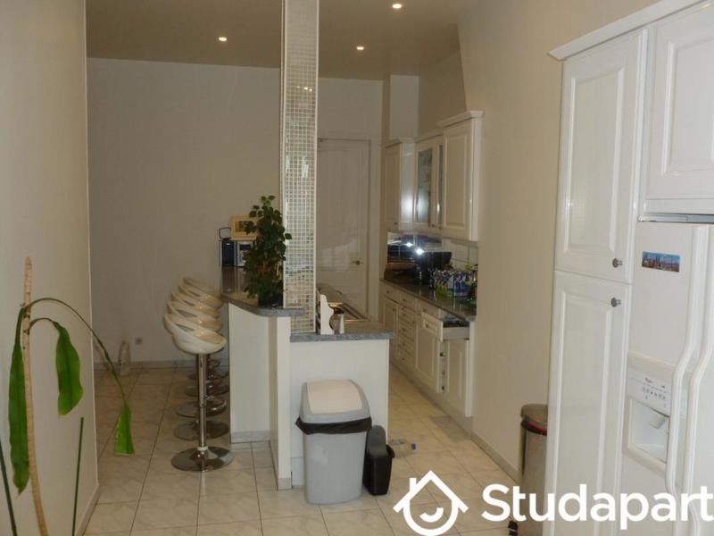 Chambre - 21 m² - 1 pièce