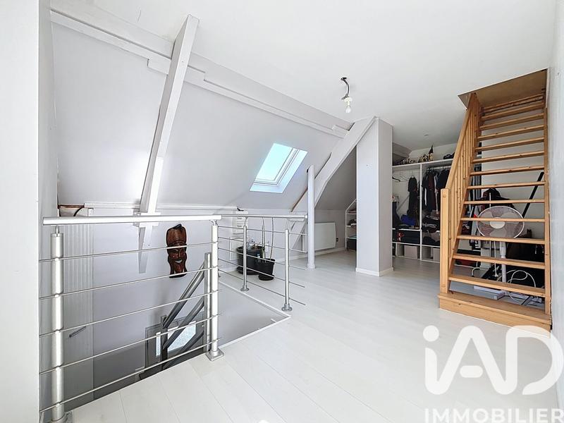 Maison - 182 m² - 7 pièces
