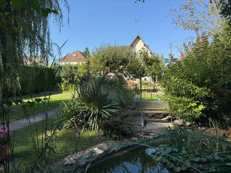 Propriété - 115 m² - 6 pièces