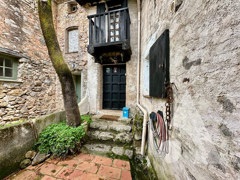 Maison de village - 96 m² - 4 pièces