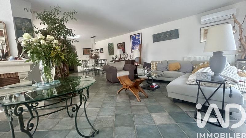 Maison - 193 m² - 7 pièces