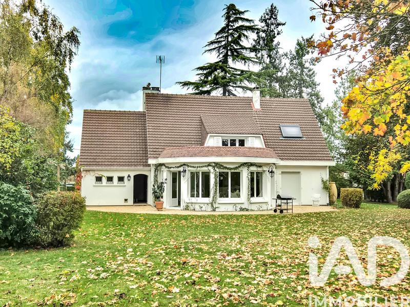 Maison - 200 m² - 7 pièces