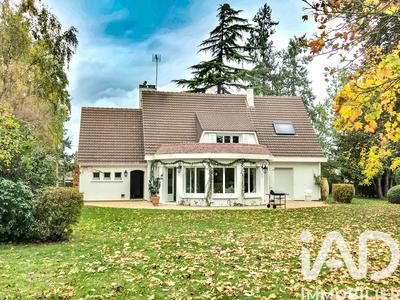 Maison - 200 m² - 7 pièces