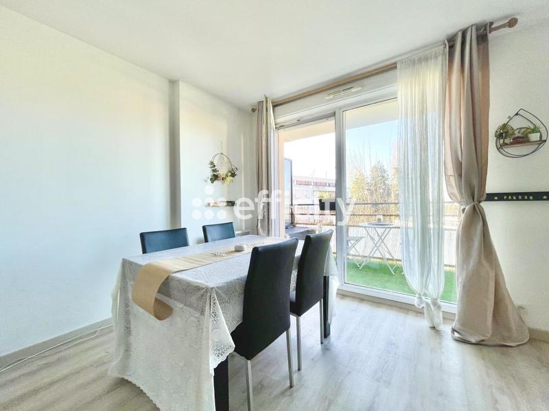 Appartement - 70 m² - 3 pièces