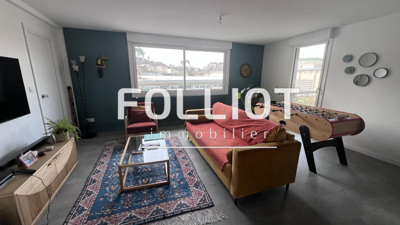 Appartement - 82 m² - 5 pièces