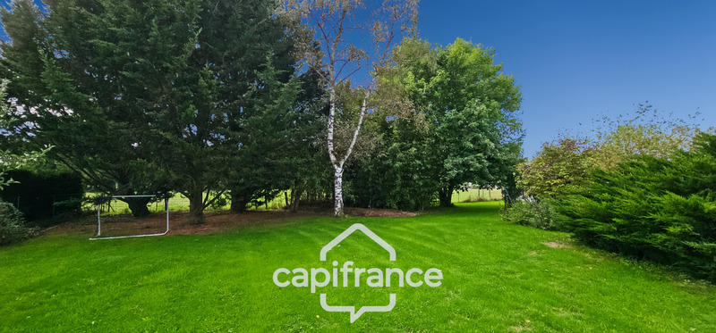 Maison - 202 m² - 7 pièces