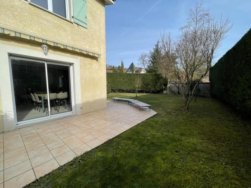 Maison - 97 m² - 4 pièces