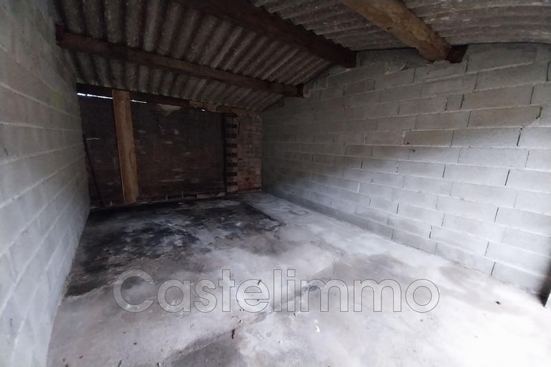 Parking / Garage - 15 m²