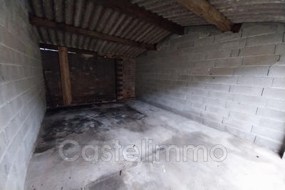 Parking / Garage - 15 m²