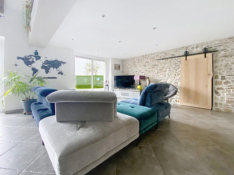 Maison - 194 m² - 6 pièces