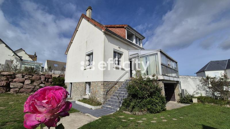 Maison - 138 m² - 9 pièces