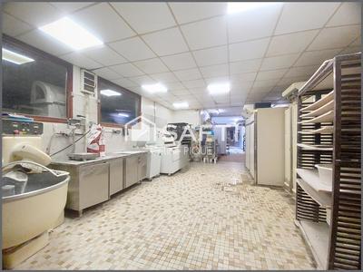 Local commercial - 268 m²