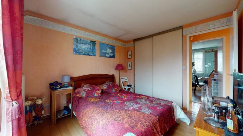 Maison - 110 m² - 6 pièces