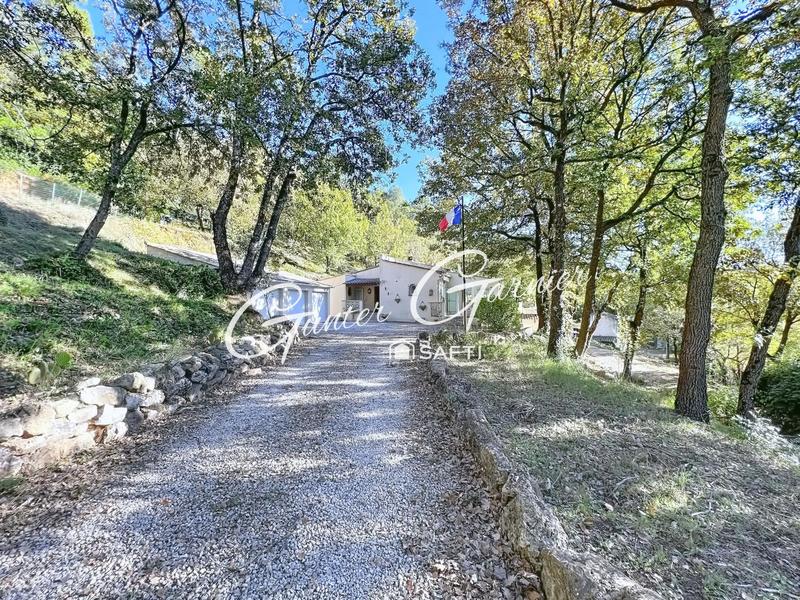 Maison - 130 m² - 4 pièces