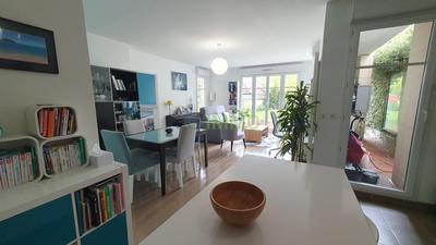 Appartement - 85 m² - 4 pièces