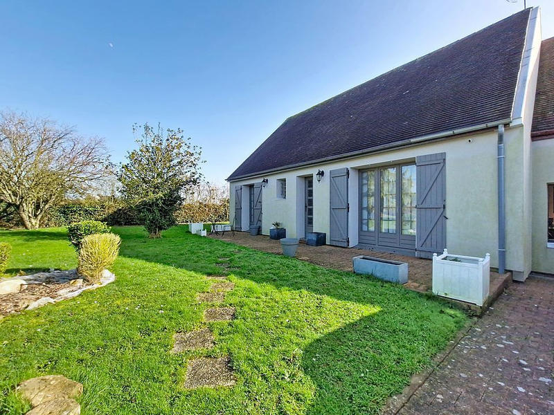 Maison - 95 m² - 5 pièces