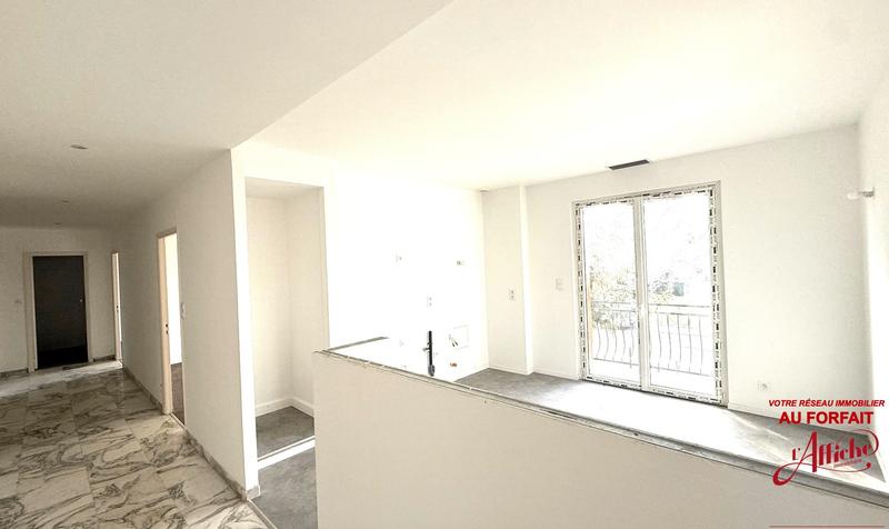 Appartement - 115 m² - 4 pièces