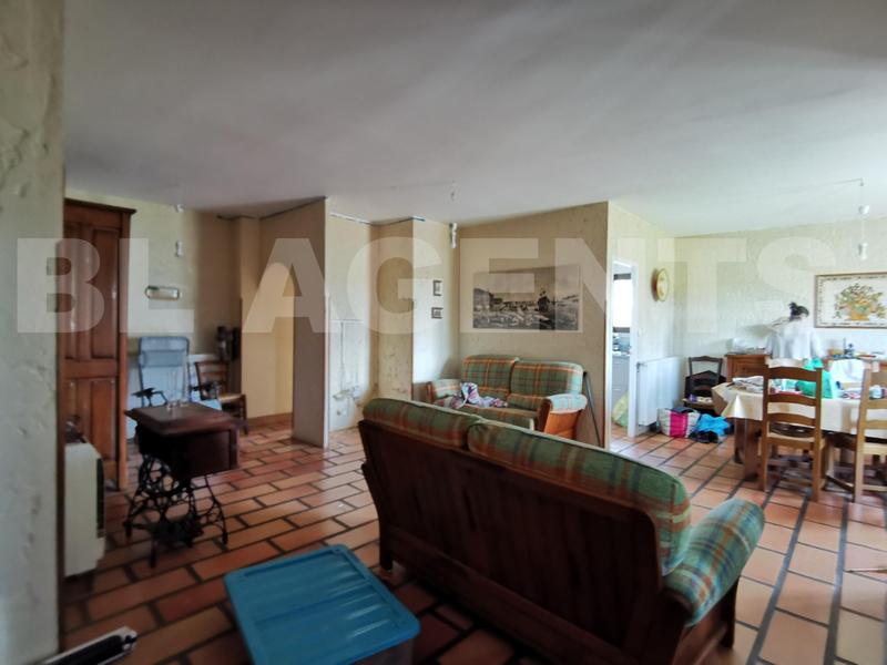 Maison - 102 m² - 5 pièces