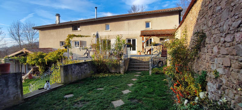 Maison - 210 m² - 8 pièces